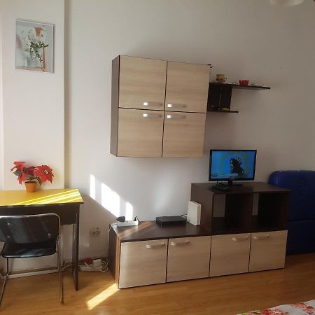 Studio Andreea Apartamento Bucarest Exterior foto